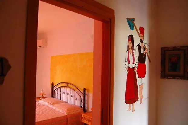 Breakfast Sa Bettua Bed and breakfast *